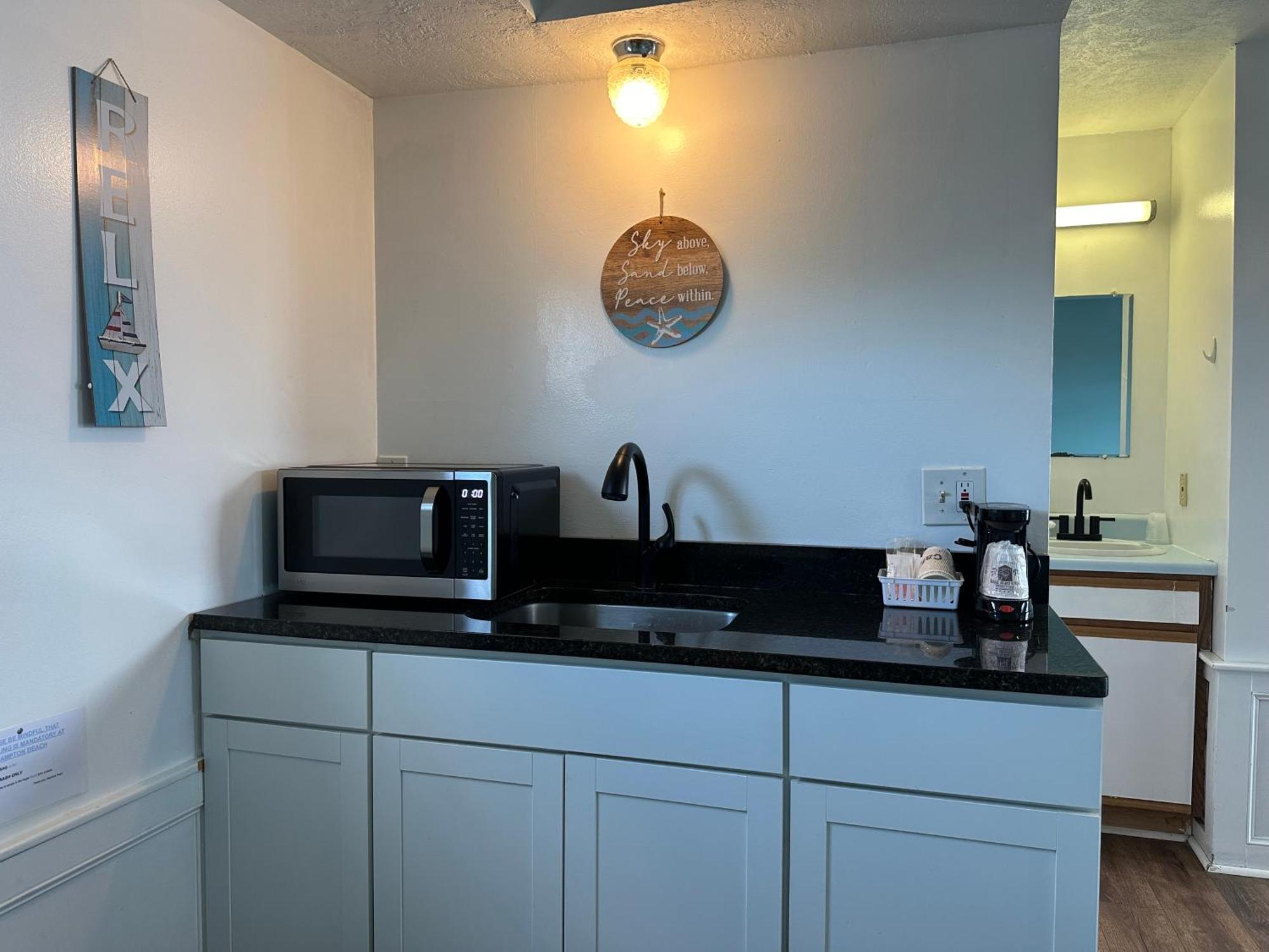 Nautical Motel Хэмптон Экстерьер фото